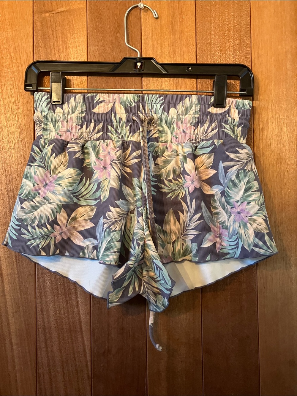 Salty Crew Pastel Floral Drawstring Athletic Shorts - Blue